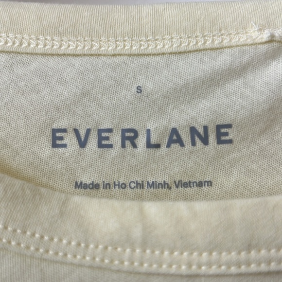 (Never worn!) Oversized Pale Yellow Everlane T-Shirt, Small - Picture 2 of 3
